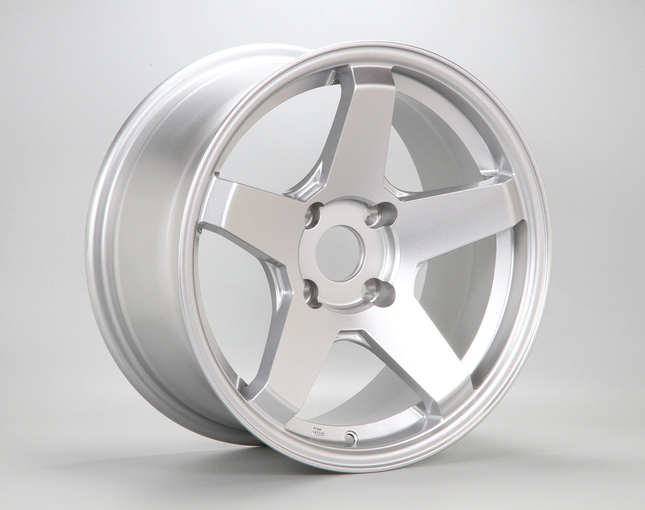 N23 [N16-01S] 16inch 8.0J inset+15 4-114.3 シルバー – SHIBATIRE