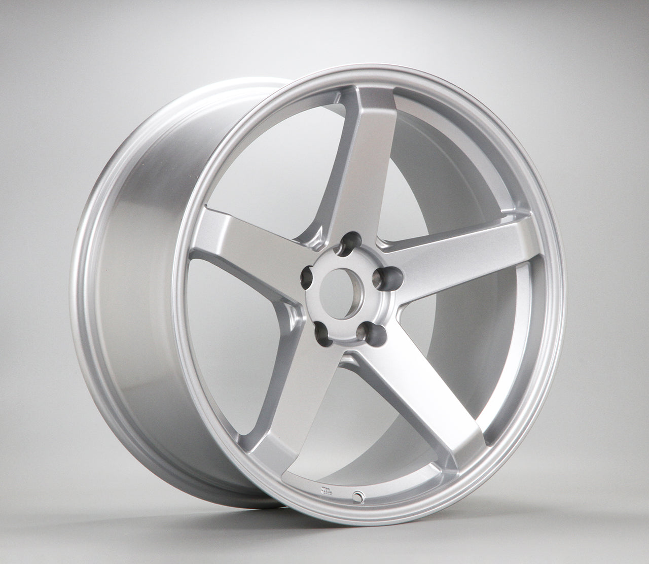 N23 [N19-01S] 19inch 9.5J inset+12 5-114.3 シルバー – SHIBATIRE